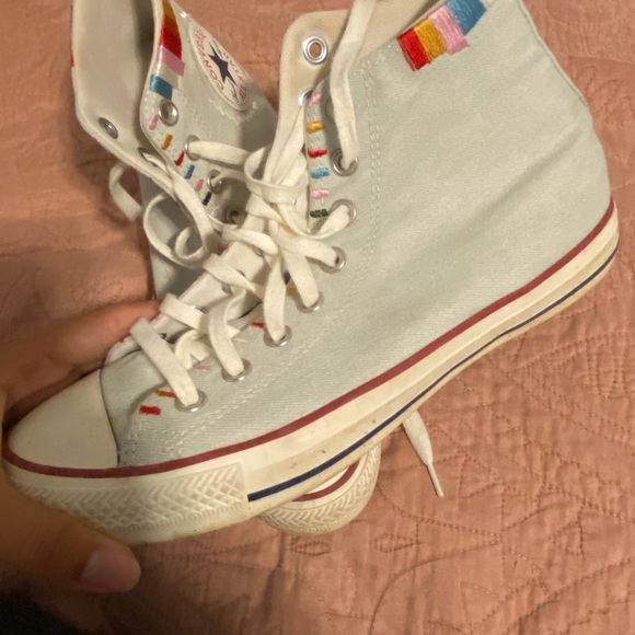 Embroidered Converse Size 10 - Picture 2 of 3